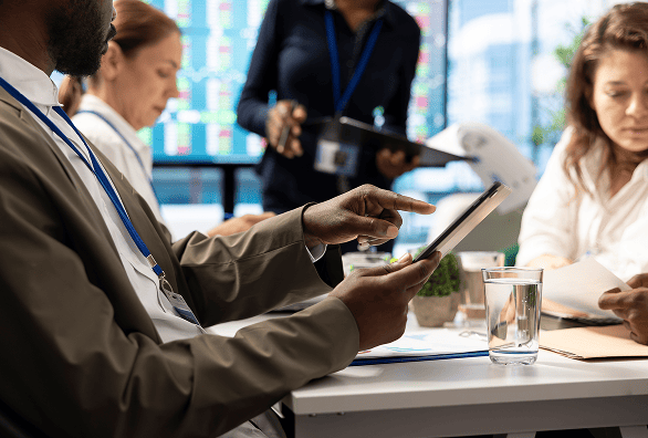 Multinational payroll consolidation